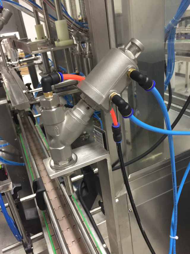 sistema de rentat de gas per a la connexió durant l'ompliment.jpg