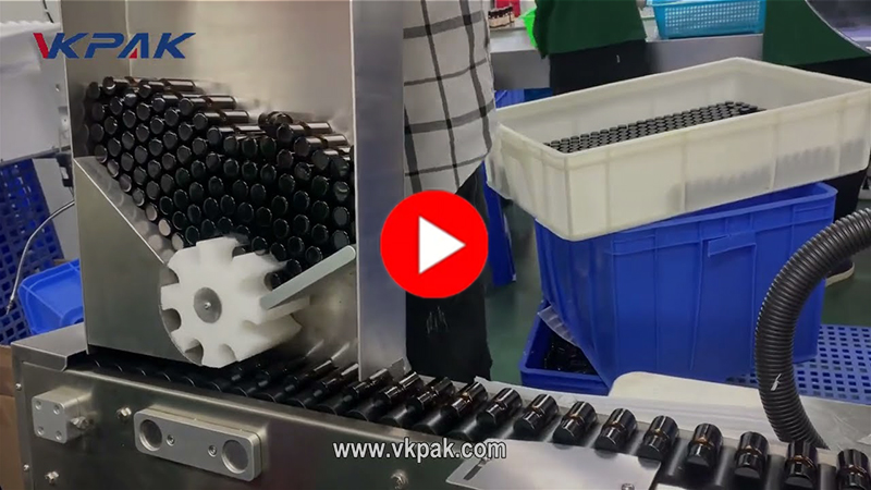 Màquina automàtica d'etiquetatge d'ampolles d'oli essencial horitzontal