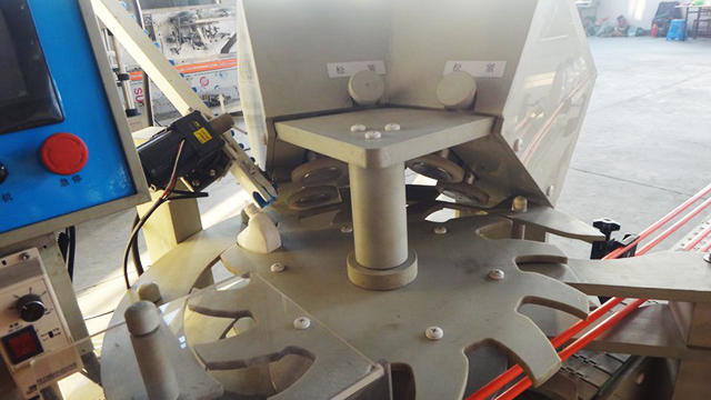 placa giratòria per tapar.jpg