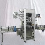 Màquina d'etiquetatge automàtica de taps d'ampolles amb mànigues termocontraíbles