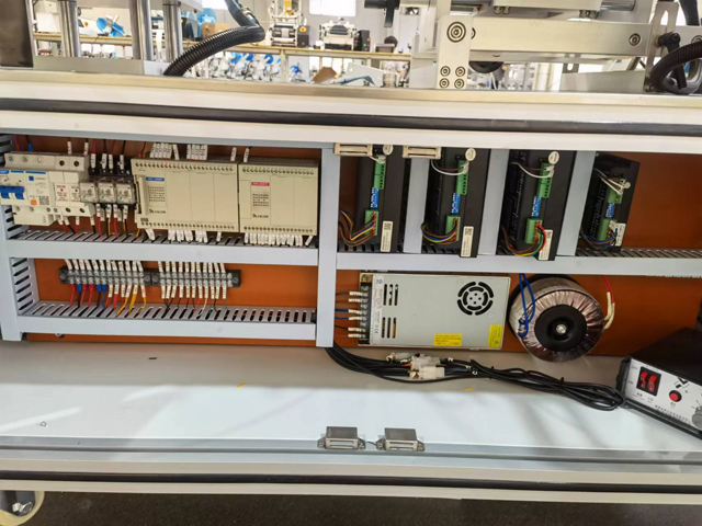 armari elèctric.jpg