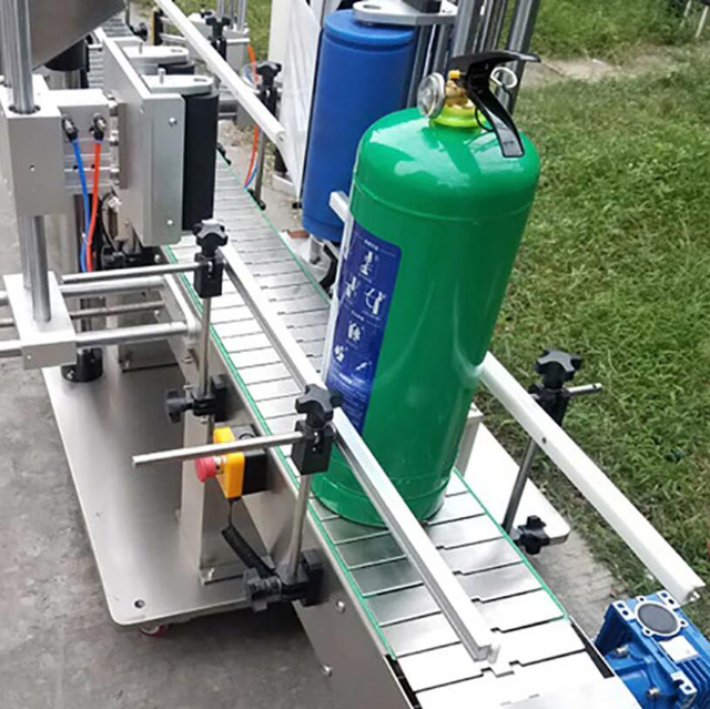 màquina etiquetadora cilindre.jpg