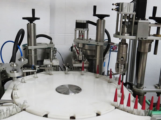 farciment d'esmalt d'ungles rotatiu capping.jpg