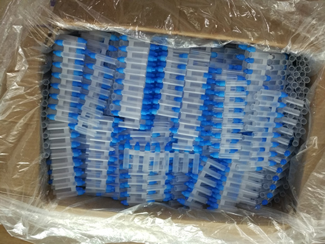 tubs de mostres (1).jpg