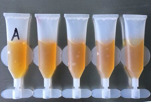 tubs mostres tira tub omplert segellat.jpg