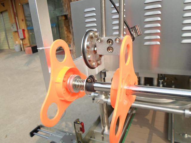 film roller rodet per a la càrrega de pel·lícula segellat.jpg