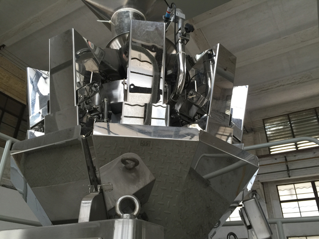 multicapçal per a l'alimentació de materials.jpg