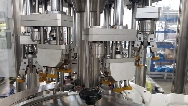 8 heas cargol capping.jpg