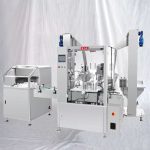 Màquina d'etiquetatge per omplir ampolles petites líquides amb unscrambler