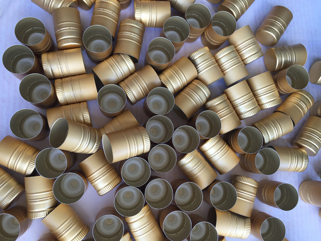 taps per a maquinària de tapatge.jpg