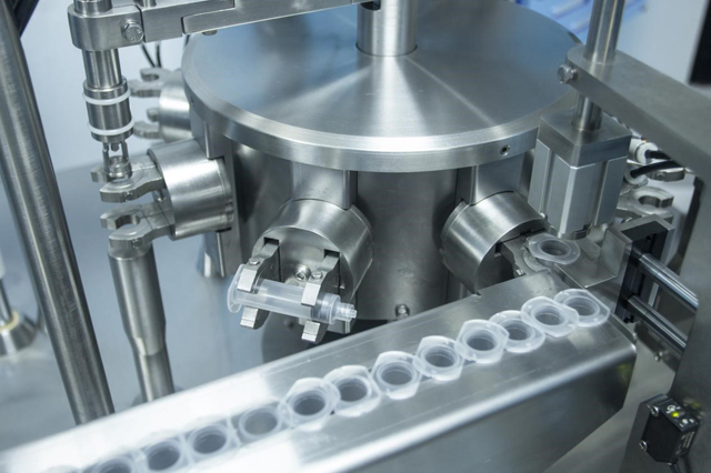 línia d'ompliment de xeringues (5).jpg