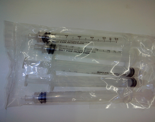 syringes farcit de xeringa closer.jpg