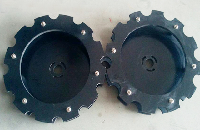 taps per a maquinària de tapatge.jpg