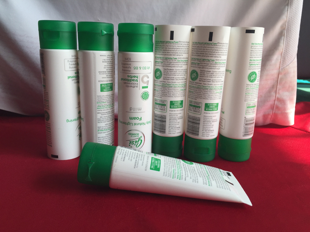 skin care tubes mostres de tubs enviades per customer.jpg