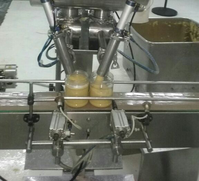 Màquina d'omplir PO.jpg
