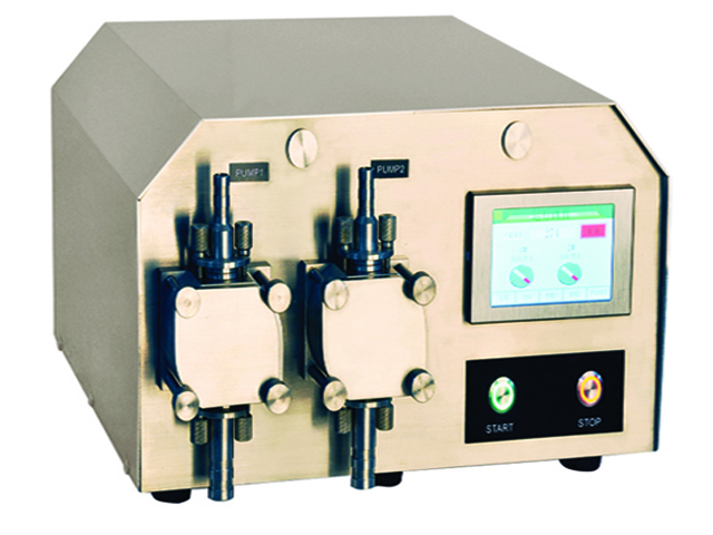 equip d'ompliment de bomba de dos capçals.jpg