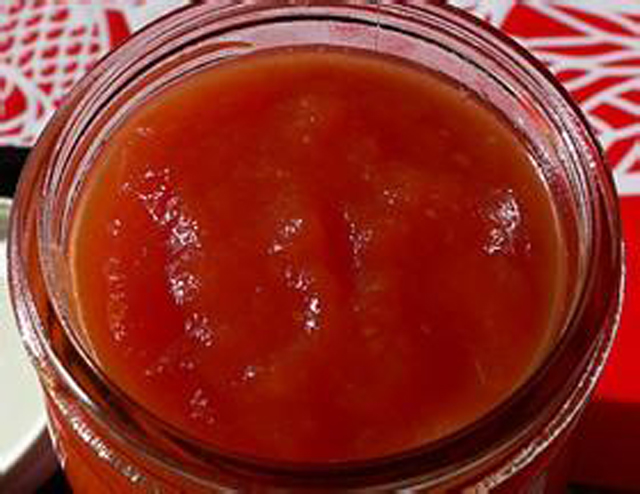 pepper sauce farcit de salsa de tomàquet.jpg