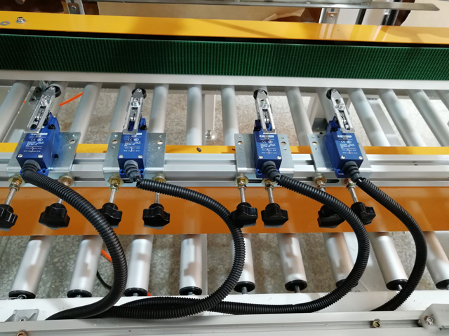 interruptor d'esprai de cola.jpg