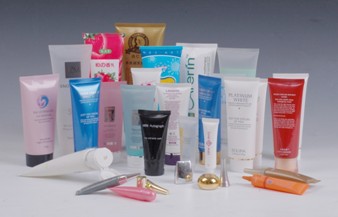 various tubes suitable for the filling sealing machines Màquina d'ompliment i segellat de tubs de plàstic.jpg